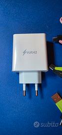 Set Caricatore Rapido Volt42 + 2 Cavi Combo  