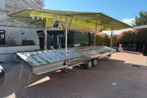 Carrello rimorchio dolciumi