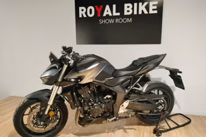 Honda cb 1000 hornet-2025 -finanziamento-pass.incl