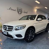 Mercedes-Benz GLC 220 d 4Matic Sport Pedane Fari L