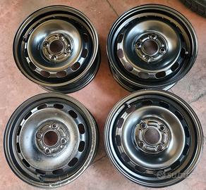 Cerchi Ferro Ford Fiesta Raggio 14 ET 47,5 4 X 108