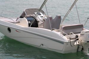 Barca 5.7 WA cabinata con Suzuki 40 senza patente