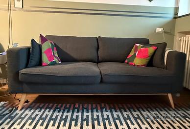 Divano 3 posti grigio scuro