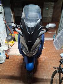 Honda forza 350 special