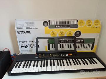 Tastiera Yamaha PSR-F52