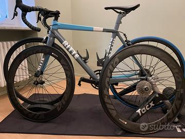 Bici Ritte  carbon cerchi Vittoria  Graphene plus