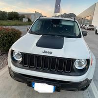 Jepp Renegade 4x4 2.0 automatico 170 cv