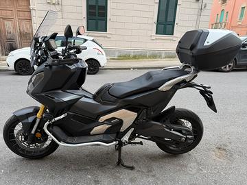 Honda X-Adv 750
