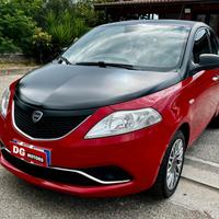 Lancia Ypsilon 1.2 69 CV 5 porte GPL Ecochic Silve