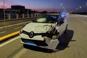 Renault Clio Duel 1.6dci automatica incidentata