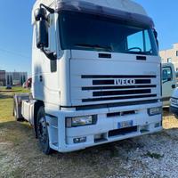 Iveco EuroStar 440E38
