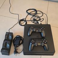 Playstation PS4 + giochi 2 joypad e base ricarica