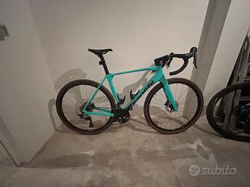 Bianchi Impulso Comp Gravel 2024