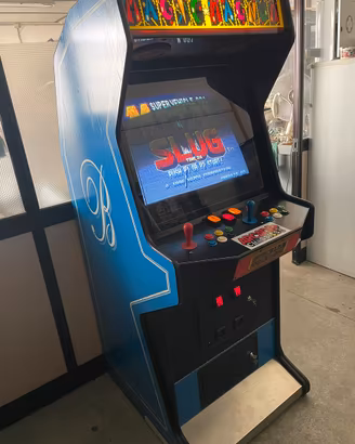 Migliaia di giochi in un cabinet Arcade anni 90