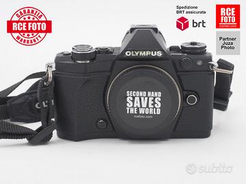 Olympus OM-D E-M5 II