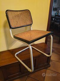 Sedia moderna vintage