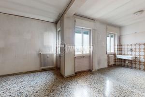 Ampio bilocale trasformabile in trilocale