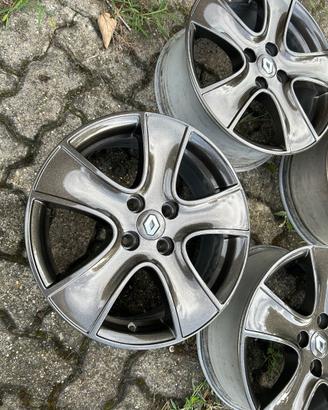 Cerchi Clio r16
