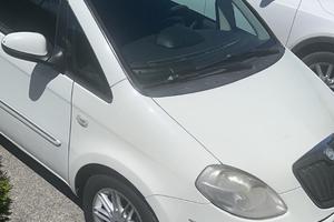 Lancia Y GPL - Benzina