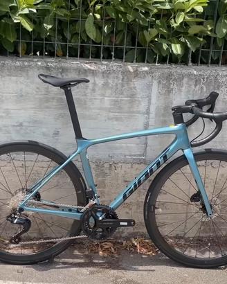 Giant TCR Pro disc 1 shimano 105 di2 12 velocità