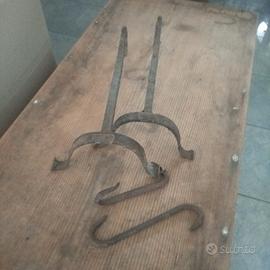 Alari vecchi fatti a mano