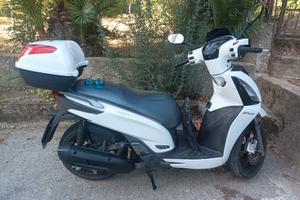 Kymco People GTI 125