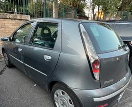 Fiat Punto 1.3 Multijet anno 2005 grigio scuro