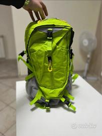 Zaino Trekking 2025 – Grande Leggero Impermeabile