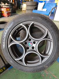 4 cerchi 19 Alfa Romeo Stelvio con Pirelli inverno