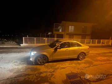Mercedes benz c220