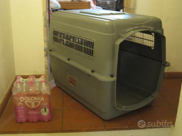 Maxi cuccia Petmate Kennel per maxi cani.