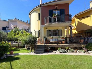 Villa bifamiliare Termoli [Cod. rif 3261927VRG]