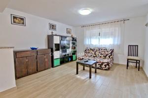 Marina di Campo centro giardino e posto auto