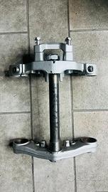 Piastre di sterzo Honda Hornet 600 ricambi