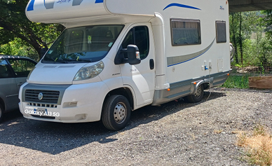 Camper mansardato blu camp 5p full