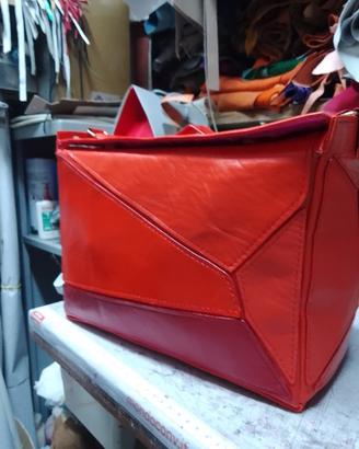 borsa geometrica in pelle 