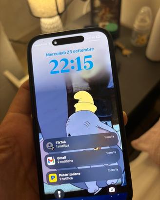 iPhone 15 128 GB rosa – da riparare