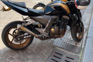 Kawasaki z750