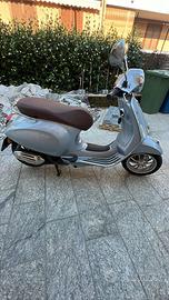 Vespa primavera 2022