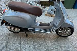 Vespa primavera 2022