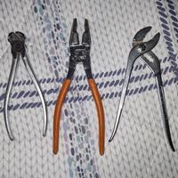 Attrezzi: Tenaglia, pinza..