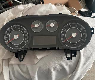 Quadro strumenti conta chilometri fiat punto evo