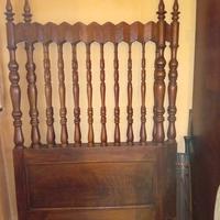 Testate antiche spagnole  in noce