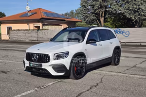 MERCEDES GLB 35 4Matic AMG