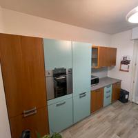 Cucina e tavolo