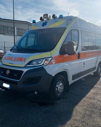 Ambulanza ARICAR - Fiat Ducato 2016 - E23-91036