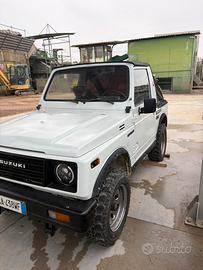 Suzuki samurai