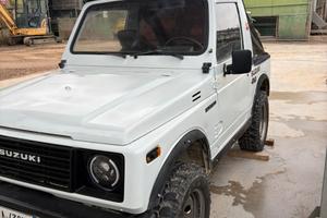 Suzuki samurai