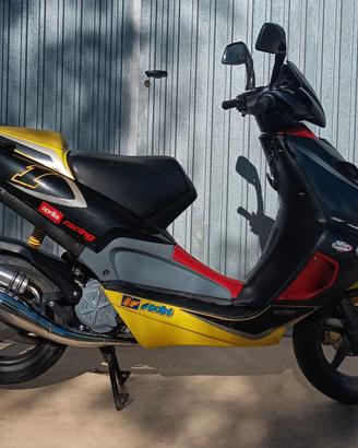 Aprilia sr 50 replica