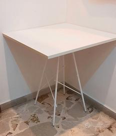 Tavolini bianchi quadrati
70x70